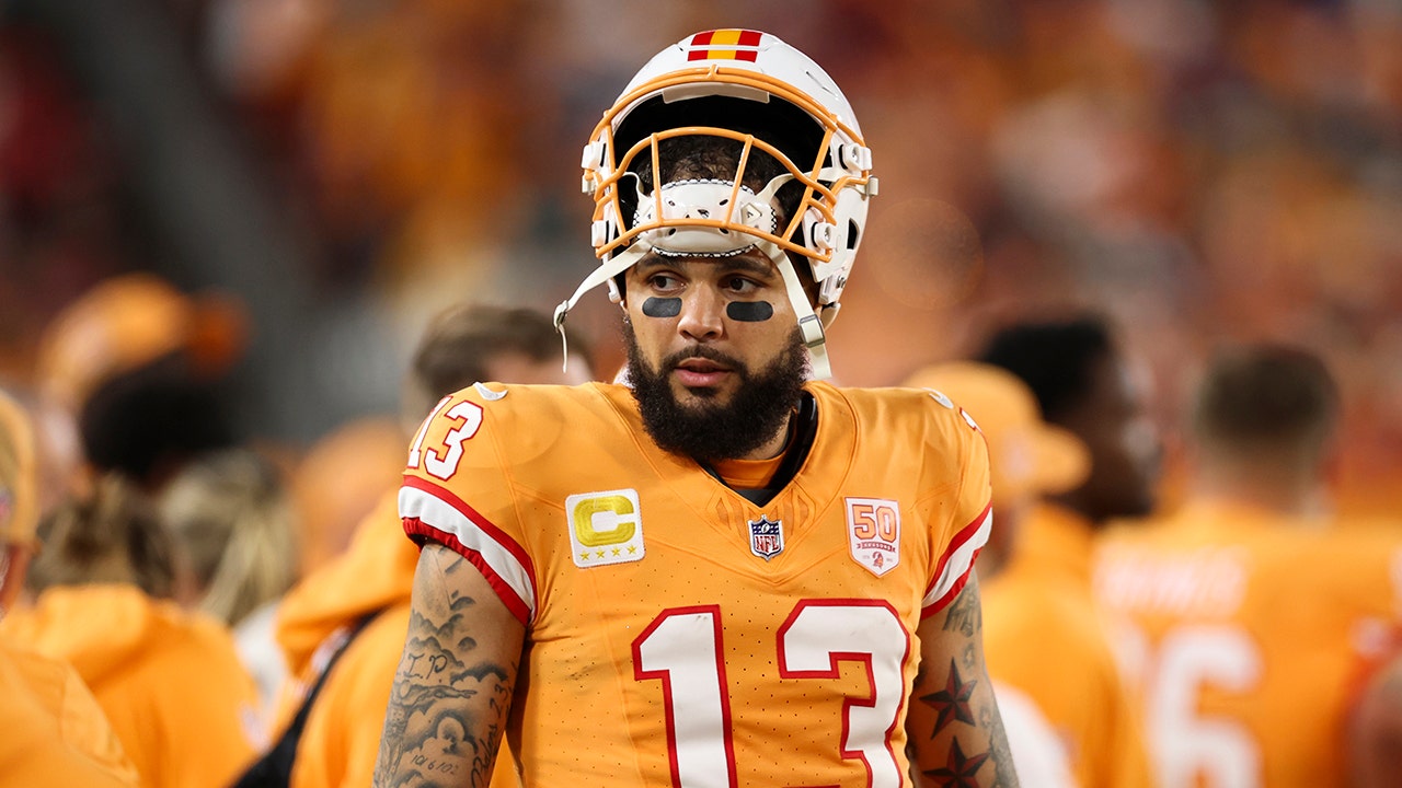 Buccaneers Lock Down Franchise Star Mike Evans Before Free Agency